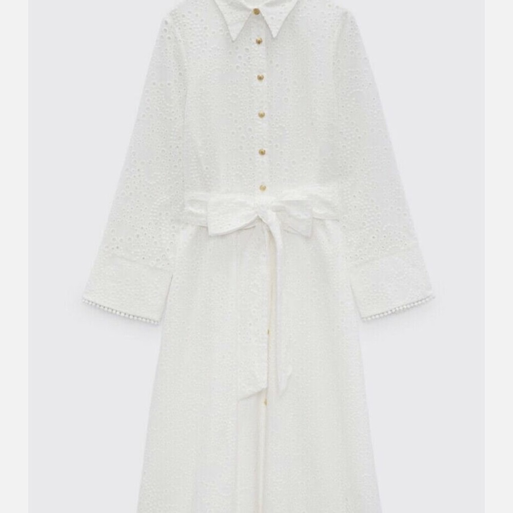 Elegant White Eyelet Dress with Belt